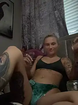 milssweetx (F teen) - Tease pussy x