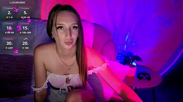 LilaRosewood webcam