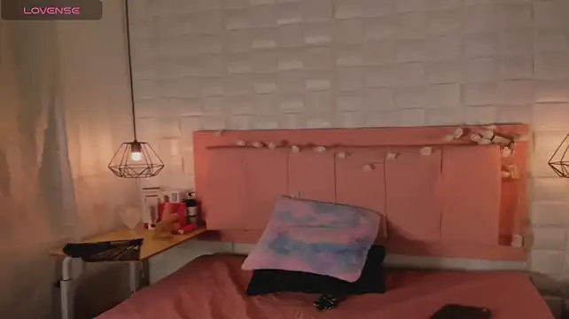 Mia_collins16 webcam