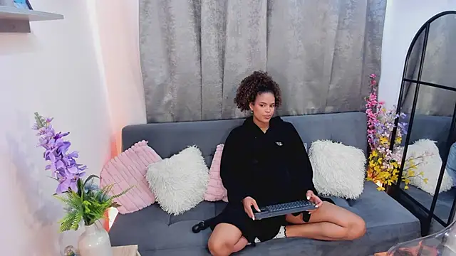 Amelia_bss webcam