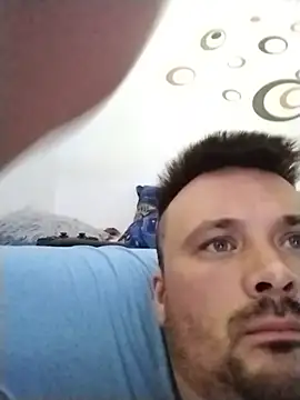 Luismiguel55 live cam on StripChat