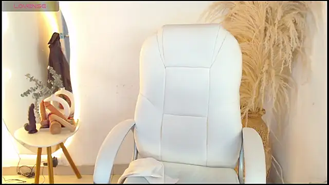 Sofi_BBW webcam