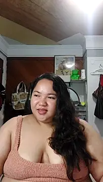 LianaCruzado live cam on StripChat