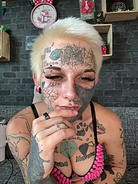 Inkedunicorn_24 webcam