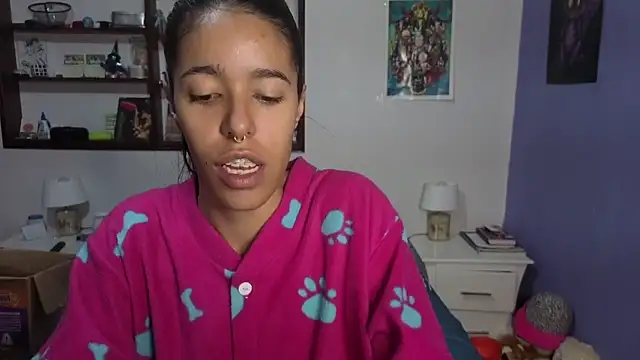 stephania_t live cam on StripChat