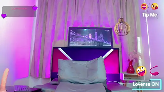 alexsandra_kiss live cam on StripChat