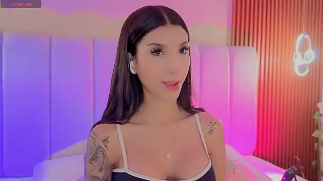 AilishBenson webcam