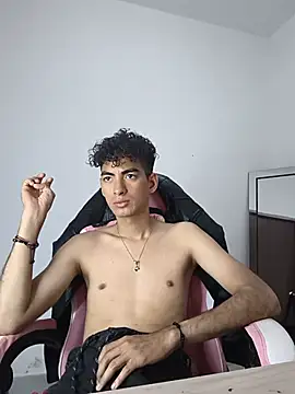 Joseph_Colmenarez webcam