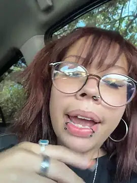 moan4mona webcam
