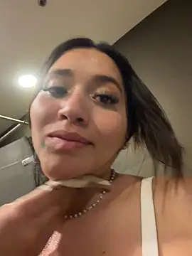 Veronica_Wins_ webcam