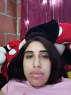 ifeelverywet_andhot (F young) - Big squirting + plug in the ass