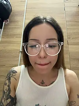babydolll live webcam
