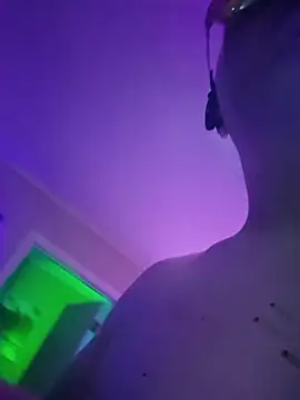chronic_vibez webcam