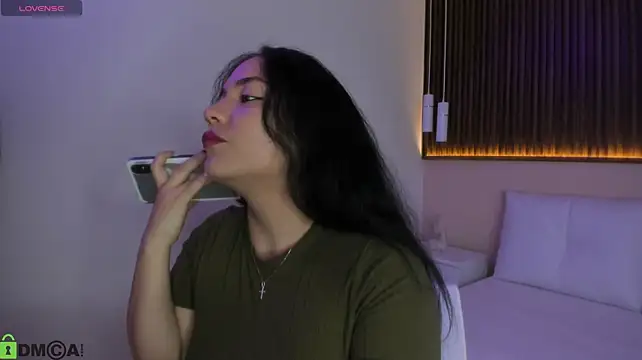 rebecaa_grey webcam