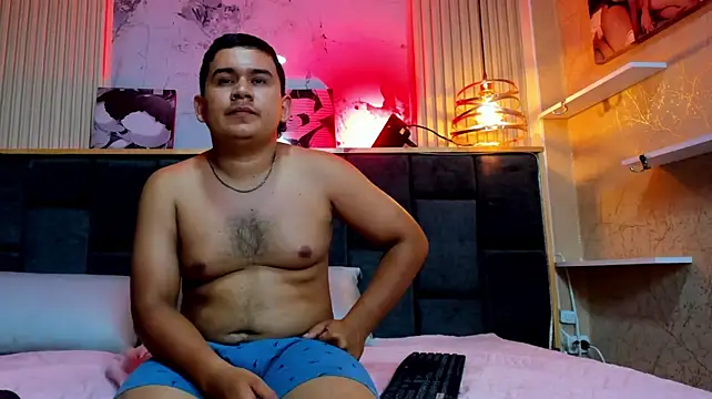 Kiara_Antony webcam