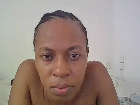 Cutie_blondiey live sex cam