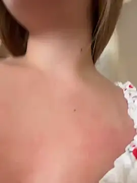 ChloeCollins__ webcam