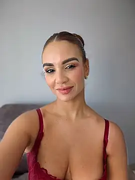Lia_Brooks webcam