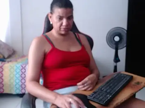 Adriana_0312 webcam stripchat model stream image