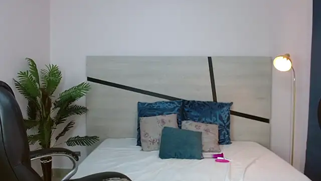 isabela_hills webcam stripchat model stream image