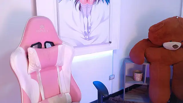 zoe_lynch77 live cam