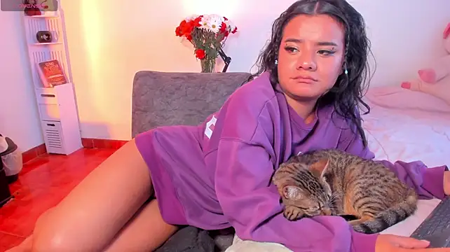 Shophie_thoopson webcam stripchat model stream image