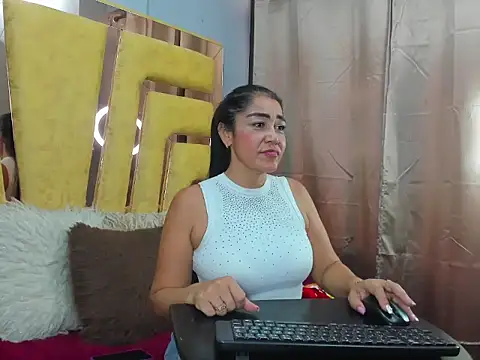 VikyThomsonn webcam