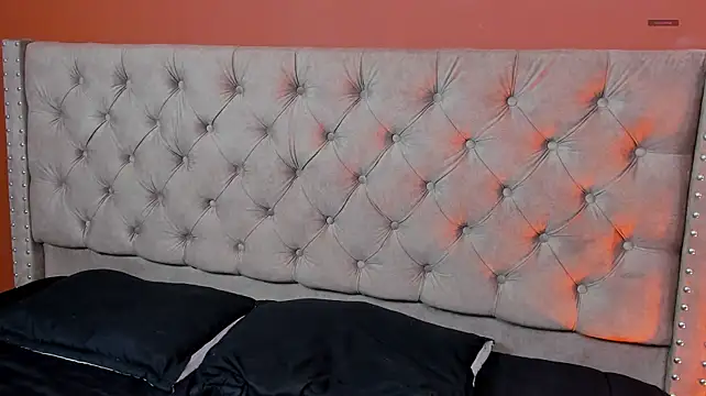 Mia_quinn__ webcam