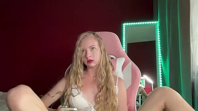 DarimBlondie webcam