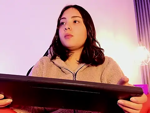 PamelaCollinsVS webcam