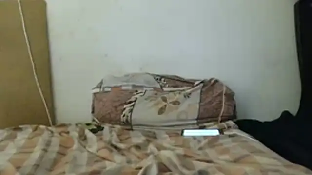 Marlon92700 webcam