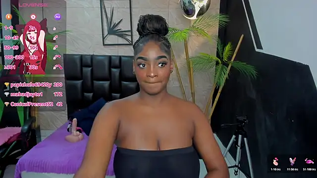 alana_bonny webcam