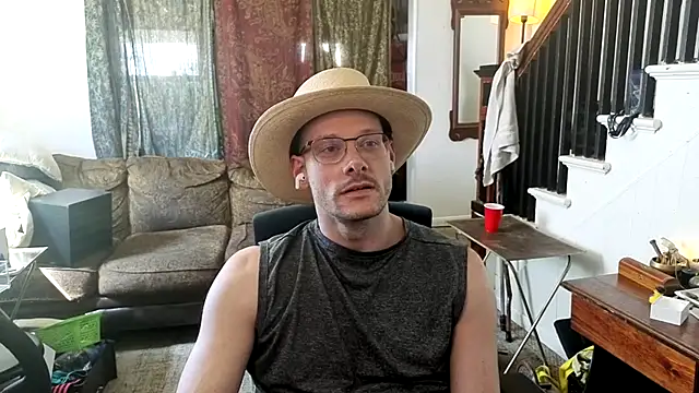 MasterDaddyCool webcam