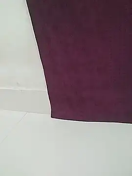 Mahi677 webcam