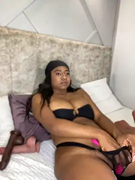 amara_queen_ webcam