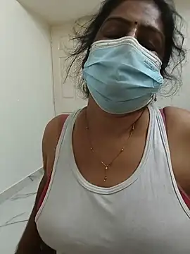 tamil_manjalmaami webcam