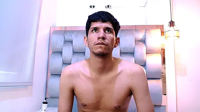 Lucas_Dream webcam
