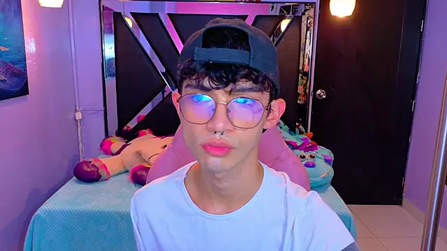 LiamHeatx webcam