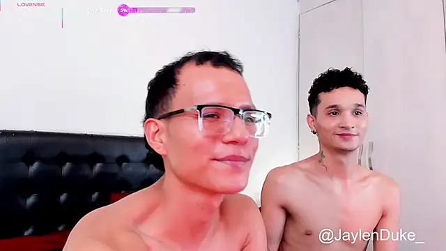 jaylen_and_duke webcam