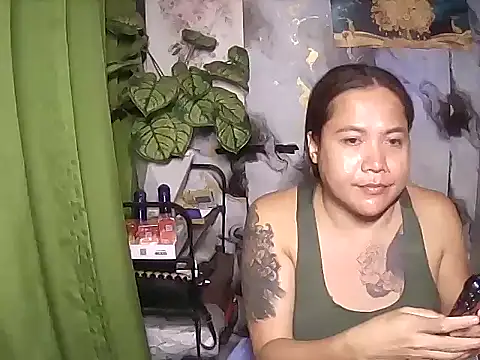 tabooshowgirl18 (T milf) - takle your hot actions play so good