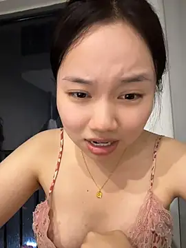 QiQi-2001 ✡ online webcam