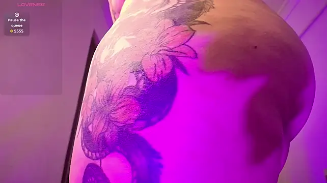 Nia_Blum_1 webcam