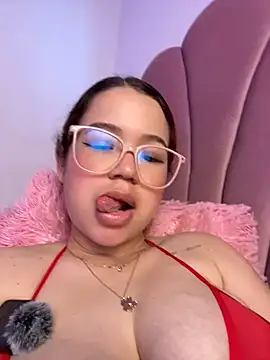 Lucyklein2022 webcam