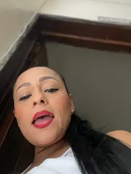 sofia_xxx02 (F milf) - masturbacion