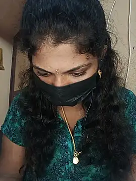 tamilsaisree live sex cam