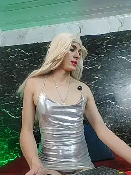 crislingery_dolli webcam