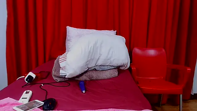 SexyBustyBoobs webcam