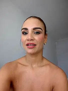 Lia_Brooks