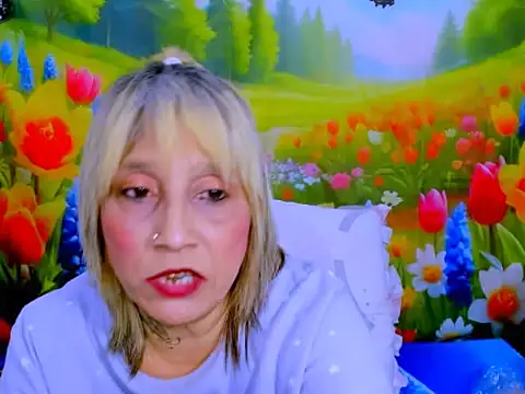 indianroxy webcam