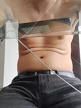 MrSecretSuit webcam